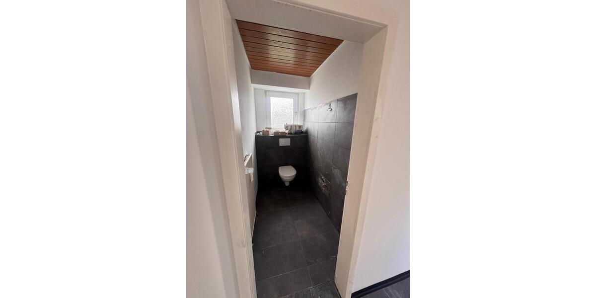 Erdgeschoßwohnung Ober-Olm Olm - 3 Zimmer, 105 m&sup2;, 1.400&euro; | Angebot:25649007