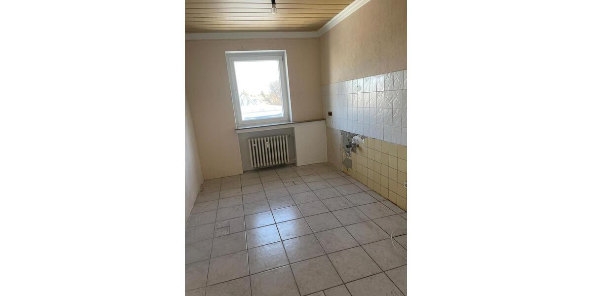 Etagenwohnung Gladbeck Brauck - 4 Zimmer, 117 m&sup2;, 185.000&euro; | Angebot:25649501
