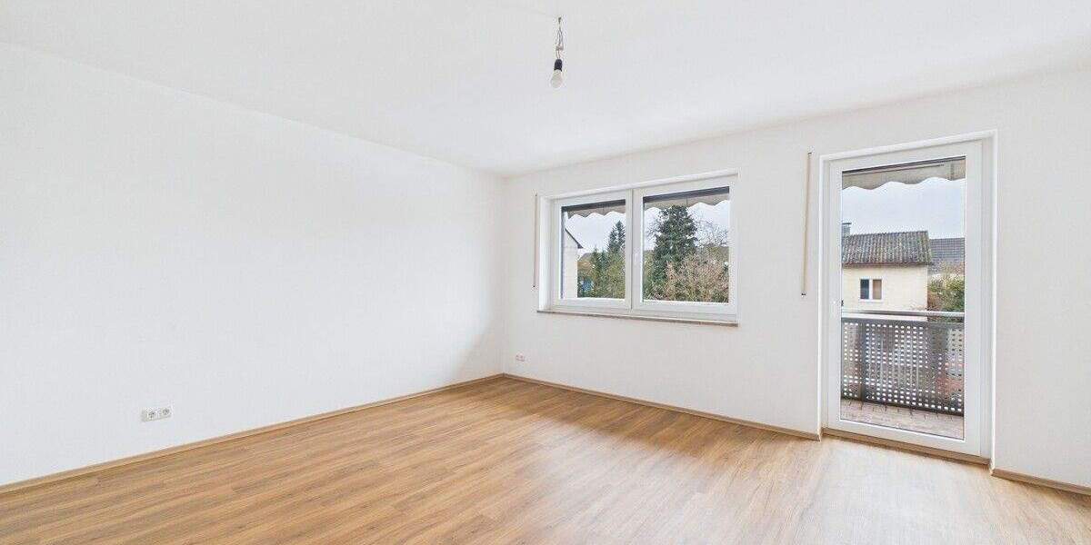 Etagenwohnung Regensburg / Reinhausen Reinhausen - 4 Zimmer, 100 m&sup2;, 1.300&euro; | Angebot:24992627