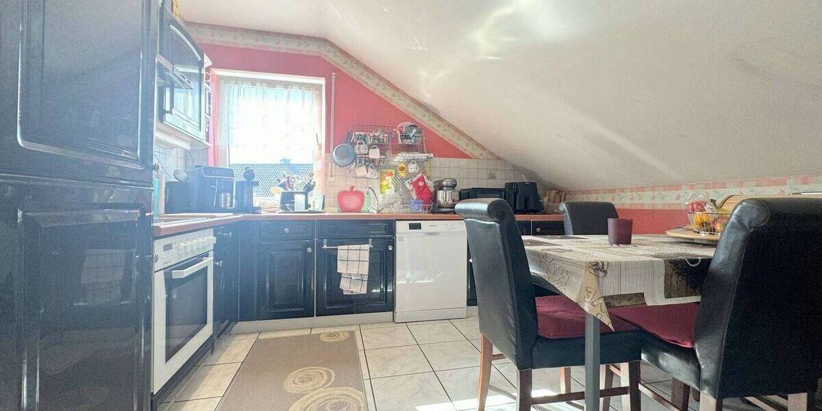 Etagenwohnung Ruppichteroth Schönenberg - 4 Zimmer, 134 m&sup2;, 339.000&euro; | Angebot:19954353