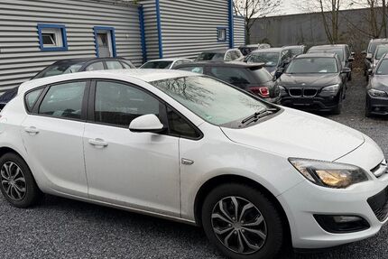 Opel Astra 107.000 km 5.200 &euro; Detmold 32758
