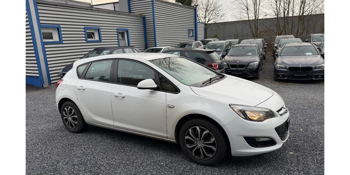 Opel Astra 107.000 km 5.200 &euro; Detmold 32758