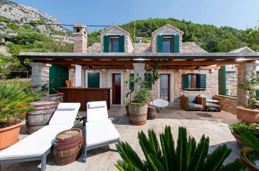 Haus zum Kaufen in Insel Brac 1.240.000 € 302 m²