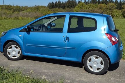 Renault Twingo 128.300 km 3.200 &euro; Hümmerich 53547