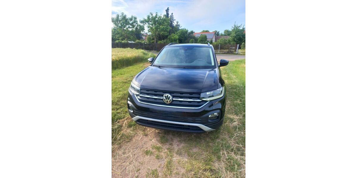 VW T-Cross 16.800 km 19.300 &euro; Freyburg 06632