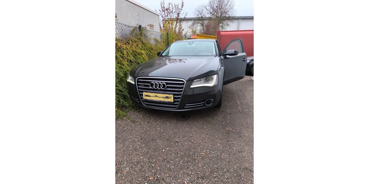 Audi A8 222.000 km 16.200 &euro; Neu Ulm 89231
