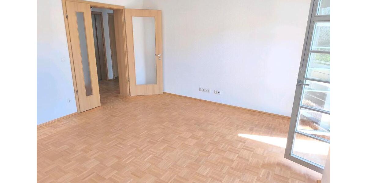 Etagenwohnung Erfurt Johannesvorstadt - 3 Zimmer, 80 m&sup2;, 950&euro; | Angebot:26393455