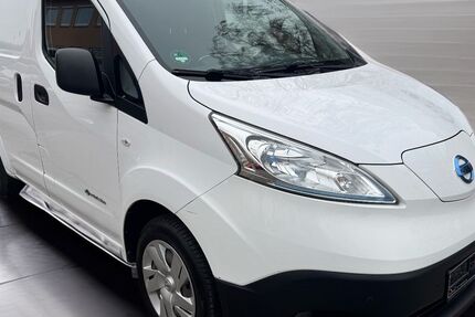 Nissan NV200 15.792 km 14.800 &euro; Puchheim 82178