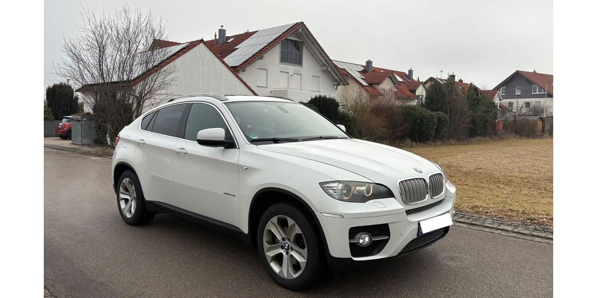 BMW X6 135.000 km 14.700 &euro; München 81825
