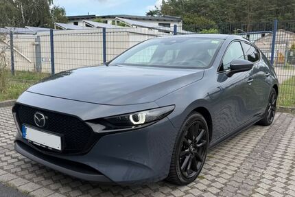 Mazda 3 70.500 km 22.500 &euro; Berlin 13583