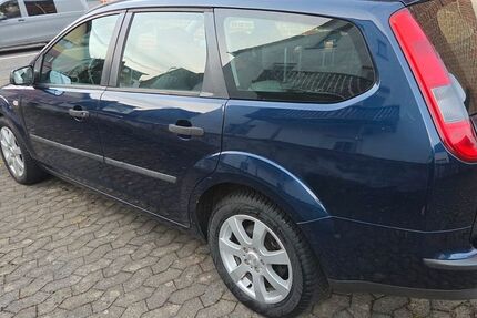 Ford Focus 180.630 km 2.800 &euro; Stebach 56276