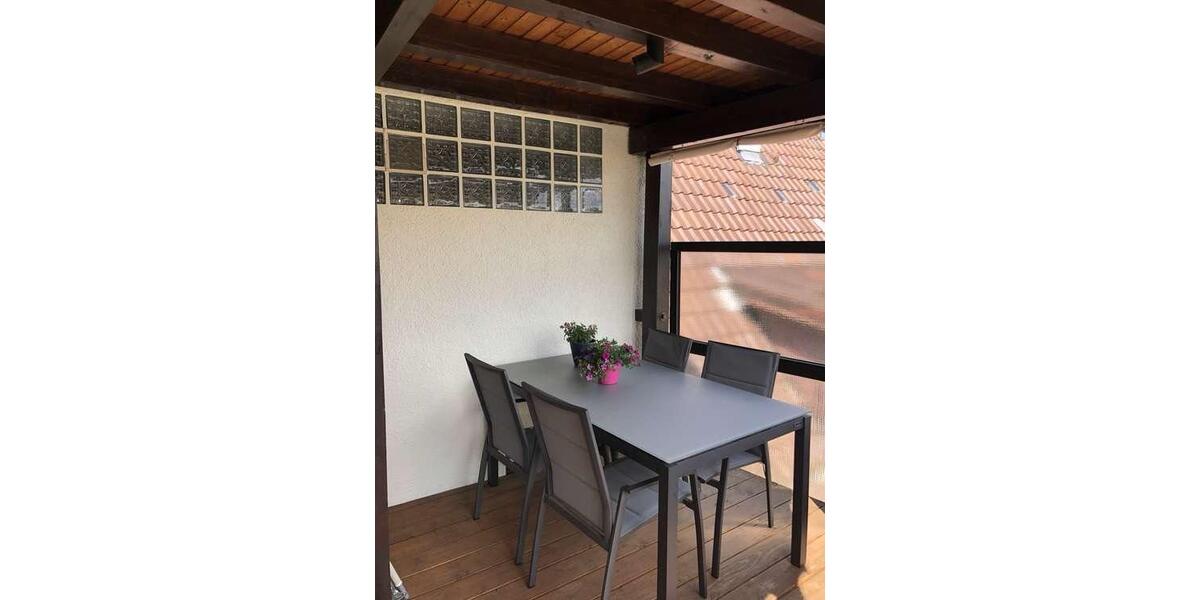 4-Zimmer Eigentumswohnung sowie 1-Zimmer Dachgeschosswohnung 5 zimmer