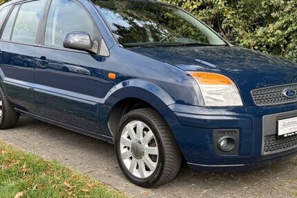 Ford Fusion 68.100 km 7.250 &euro; Hemmoor 21745