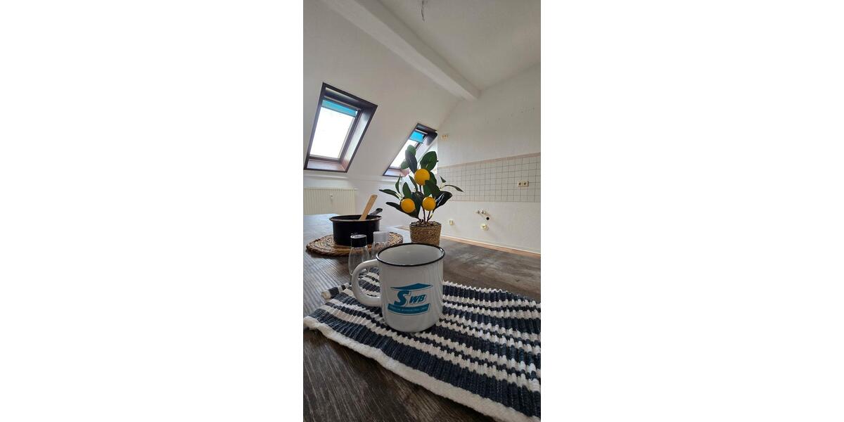 Etagenwohnung Schönebeck (Elbe) - 2 Zimmer, 67 m&sup2;, 371&euro; | Angebot:25056080