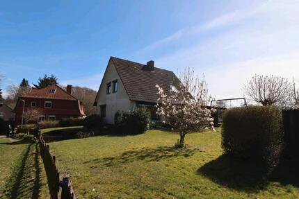 Haus Wingst - 7 Zimmer, 110 m&sup2;, 215.000&euro; | Angebot:26416210