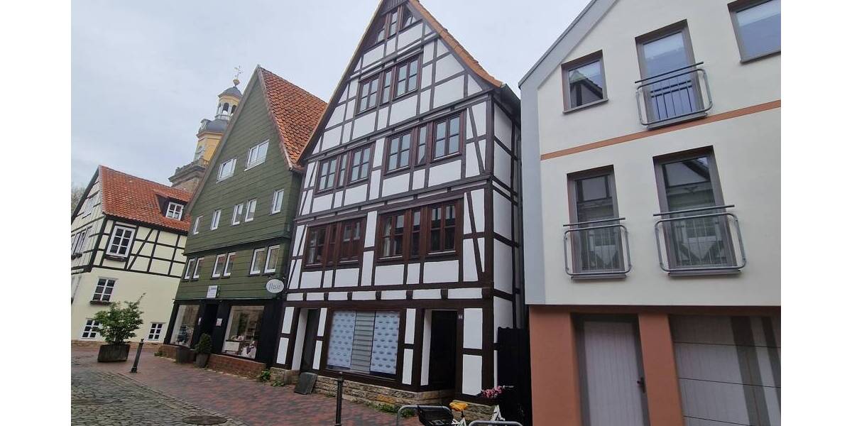 Etagenwohnung Rinteln - 3 Zimmer, 80 m&sup2;, 550&euro; | Angebot:26819744
