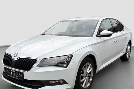 Skoda Superb 106.524 km 12.490 &euro; Hemer 58675