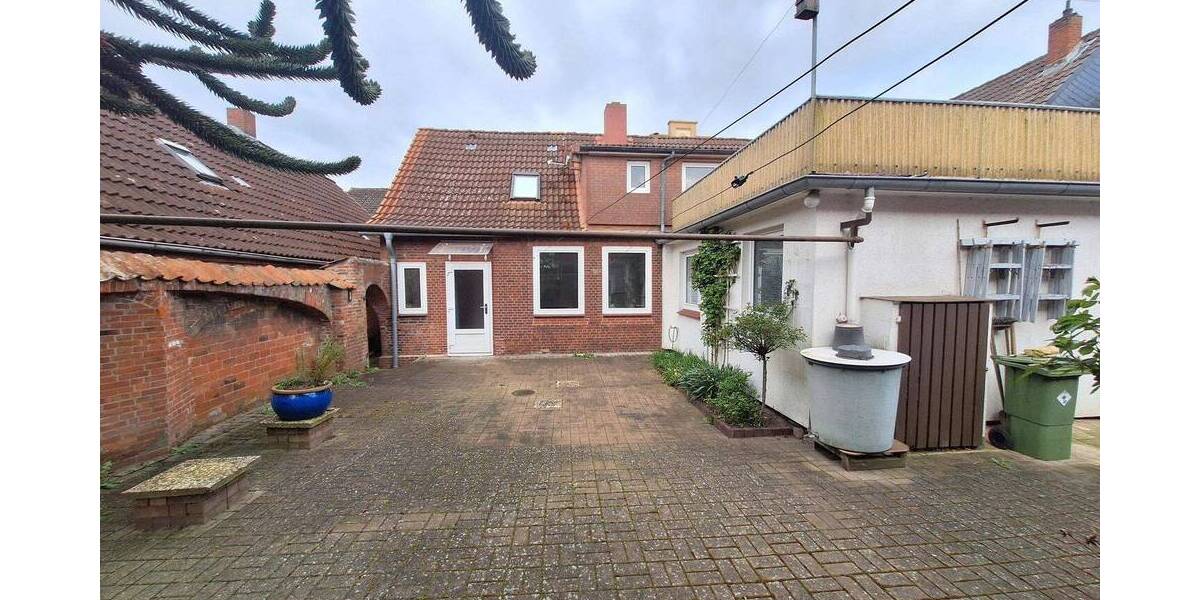 Einfamilienhaus Meldorf - 8 Zimmer, 150 m&sup2;, 299.000&euro; | Angebot:26434004