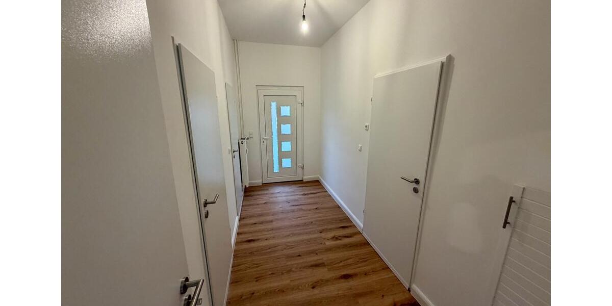 Renovierte 2-Zimmer-Erdgeschosswohnung zu vermieten. 2 zimmer