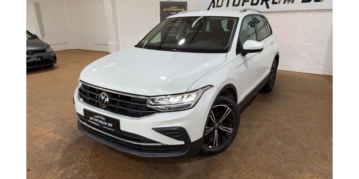 VW Tiguan 56.050 km 27.990 &euro; Braunschweig Wenden 38110
