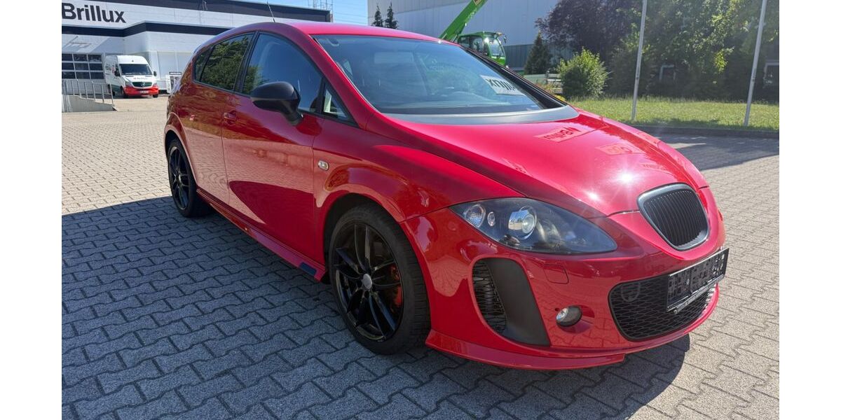 Seat Leon 155.000 km 5.950 &euro; Lörrach-Haagen 79541