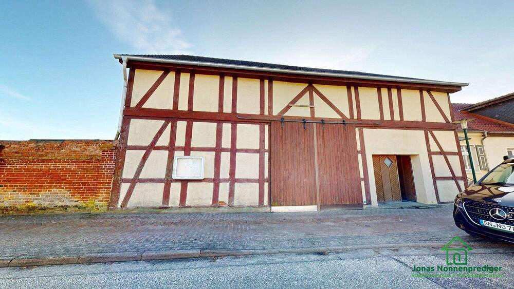 Reihenmittelhaus Lenzen - 4 Zimmer, 131 m&sup2;, 130.000&euro; | Angebot:25910302