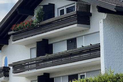 2-Zi.-Studio-DG-ETW m. Blk., +Dachraum u. TG-Pl, EBK, Oberstdorf 2 zimmer