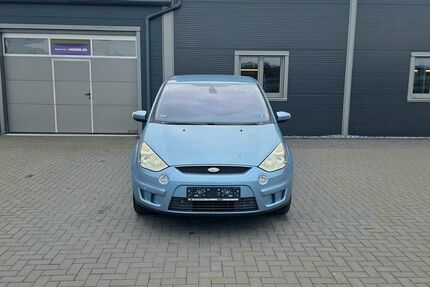 Ford S-Max 232.611 km 2.800 &euro; Hofgeismar 34369