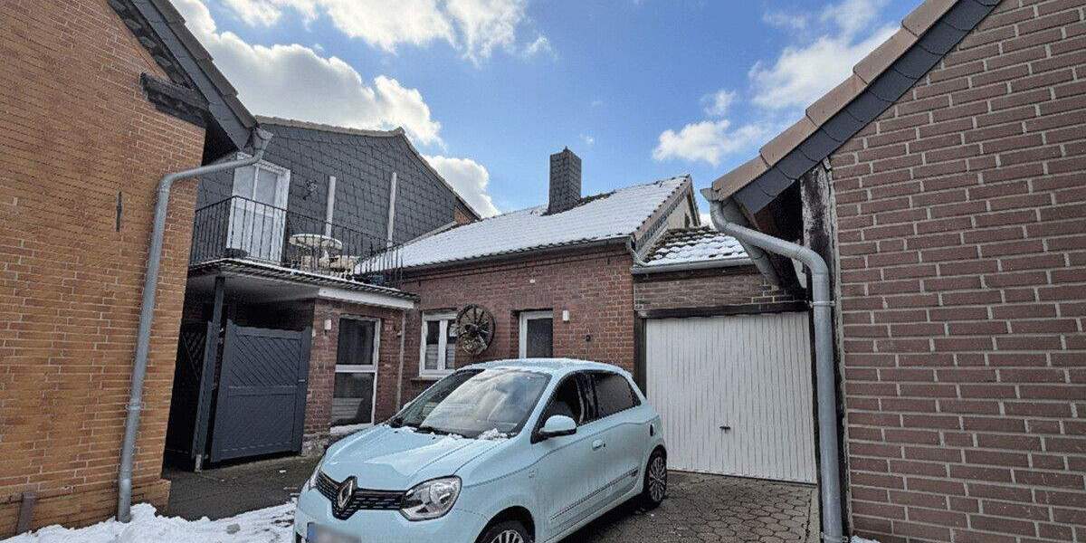 Einfamilienhaus Hünxe Krudenburg - 8 Zimmer, 246 m&sup2;, 550.000&euro; | Angebot:24858215