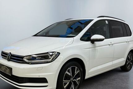 VW Touran 66.123 km 28.347 &euro; Brandenburg 14770