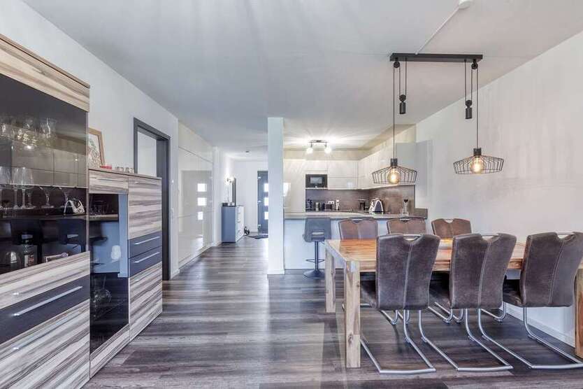 Wohnung zum Kaufen in Heinersreuth 539.000 € 117.77 m²