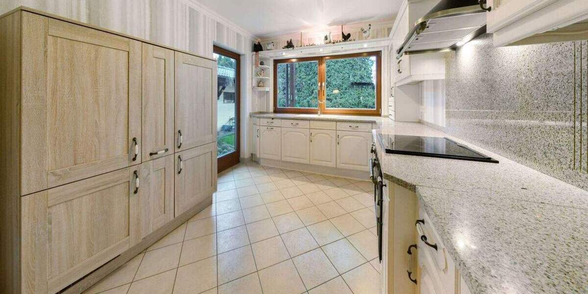 Großzügiges Einfamilienhaus mit Entwicklungspotenzial in ruhiger Lage von Niederkassel Rheidt 6 zimmer