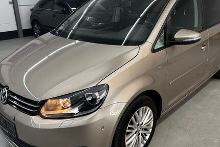 VW Touran 179.000 km 8.480 &euro; Much 53804