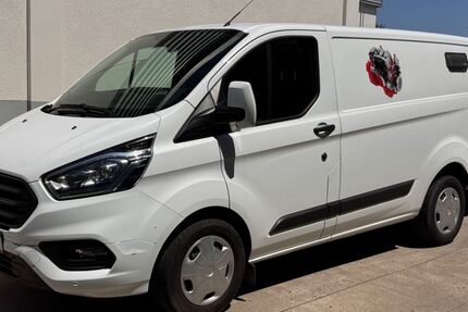 Ford Transit Custom 132.000 km 10.300 &euro; Korntal Münchigen 70825