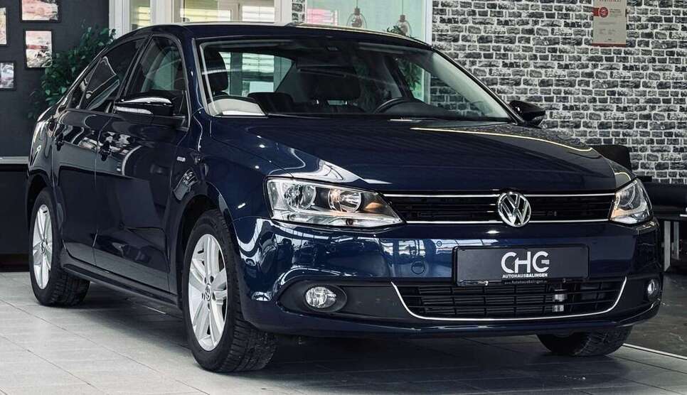 VW Jetta 116.390 km 7.990 € Balingen 72336