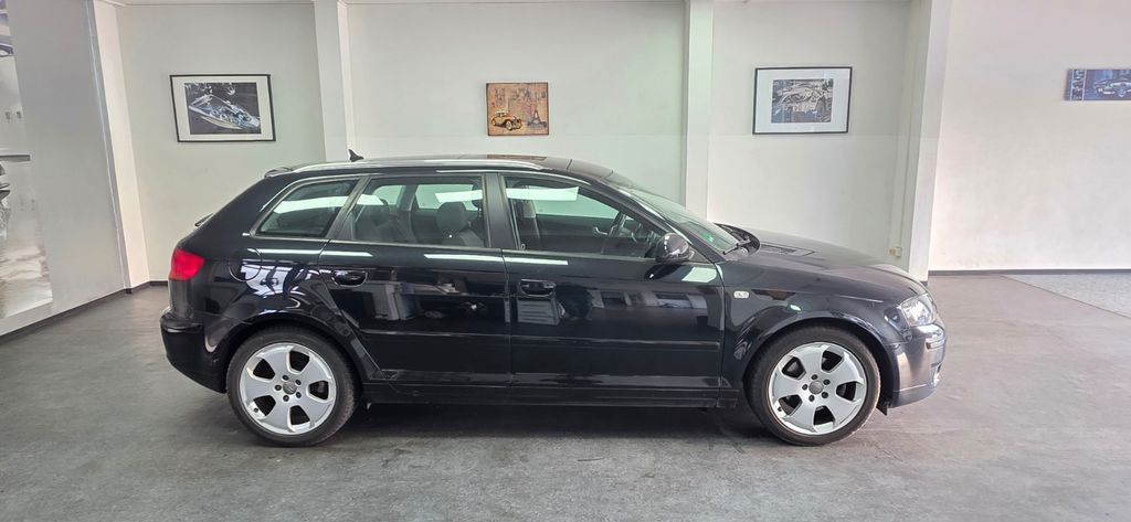 Audi A3 177.000 km 4.990 &euro; Asperg/Ludwigsburg bei Stuttgart 71679