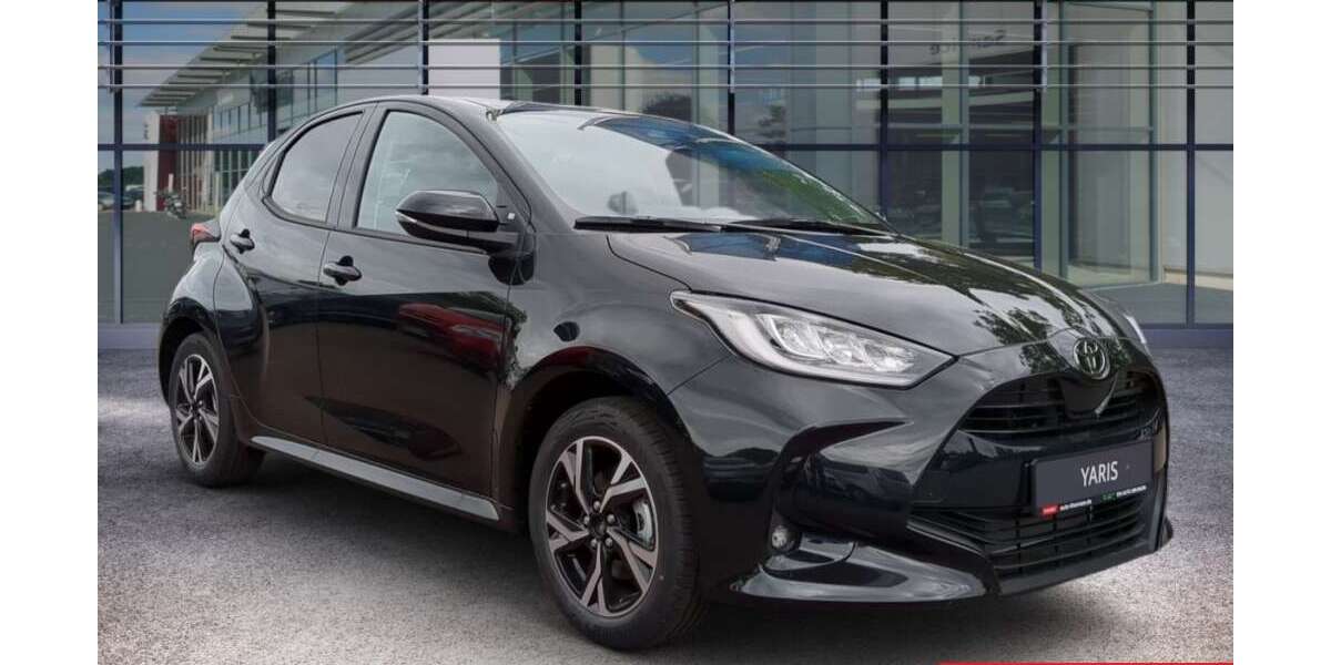 Toyota Yaris 2.900 km 25.990 &euro; Halstenbek 25469