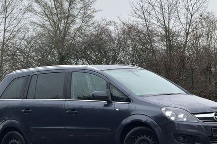 Opel Zafira 220.000 km 3.300 &euro; Stuttgart 70437