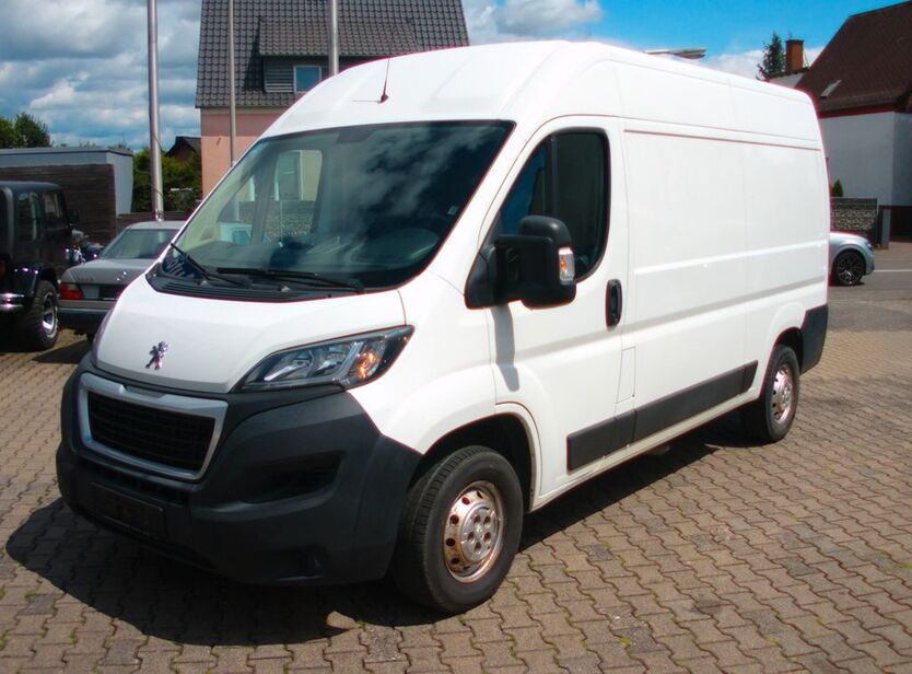 Peugeot Boxer 183.000 km 10.899 € Elz 65604