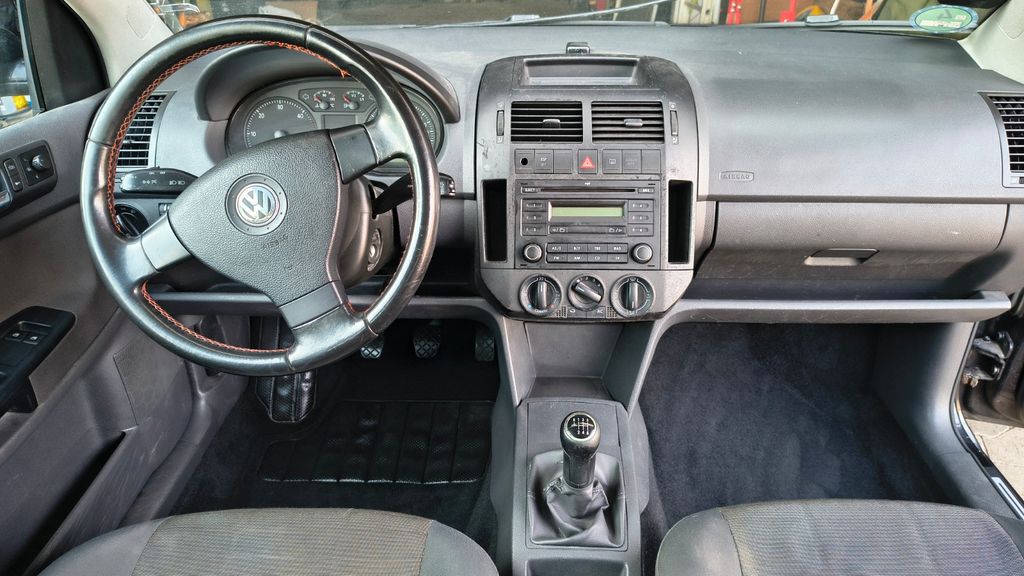 VW Polo 385.000 km 1.999 &euro; Rheinbach 53359