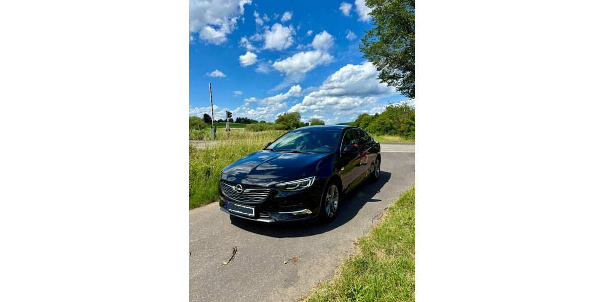 Opel Insignia 139.500 km 12.249 &euro; Büdingen 63654