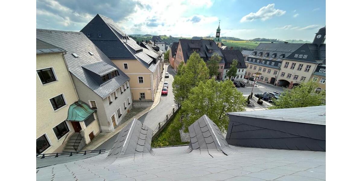 Reihenhaus Wolkenstein - 8 Zimmer, 200 m&sup2;, 78.000&euro; | Angebot:26517544