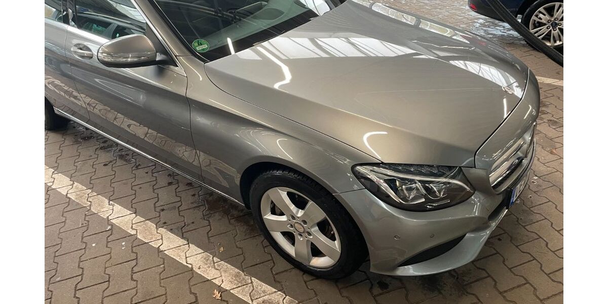 Mercedes-Benz C 250 128.000 km 17.900 &euro; Achim 28832