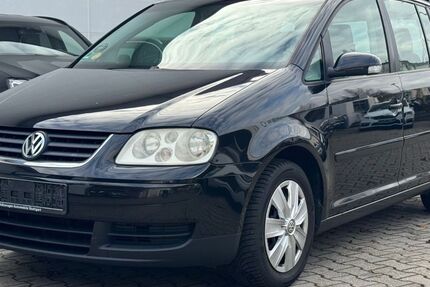 VW Touran 241.100 km 2.499 &euro; Filderstadt (Bernhausen) 70794