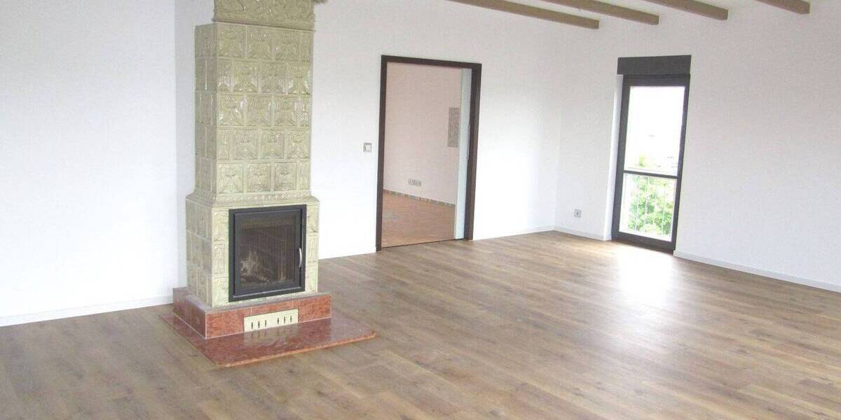 Etagenwohnung Gera Bieblach-Ost - 4 Zimmer, 198 m&sup2;, 1.500&euro; | Angebot:26891815
