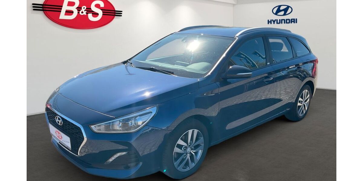 Hyundai i30 85.000 km 11.990 &euro; Bad Zwischenahn 26160