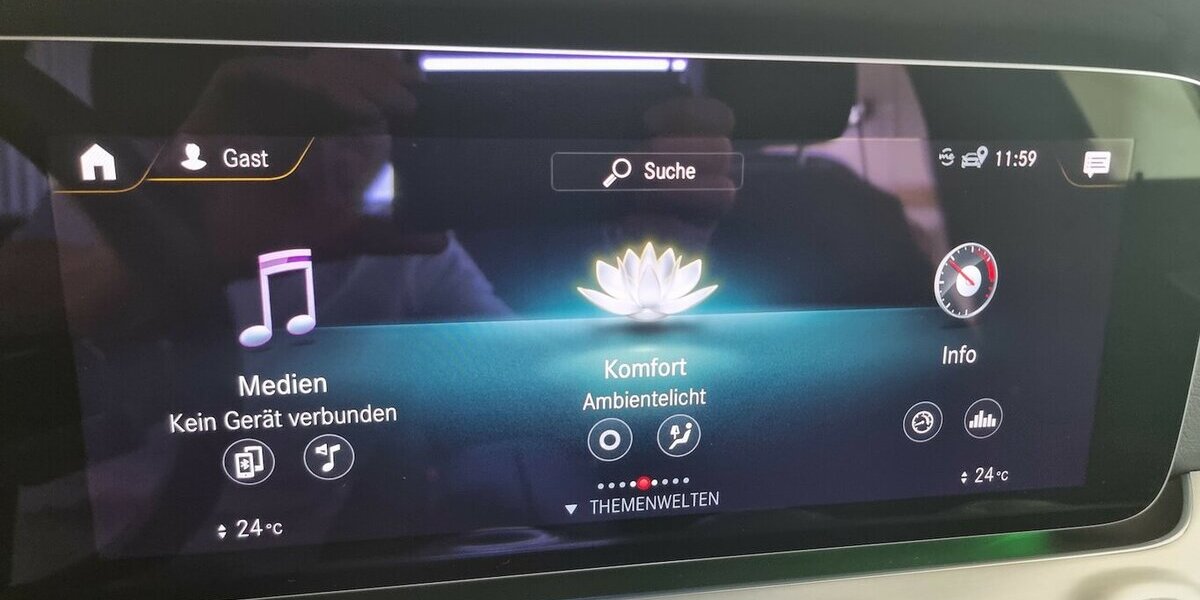 Mercedes-Benz E 220 d Avantgarde LED ACC AHK Kamera Widescreen 79.800 km 32.500 &euro; Garrel 49681