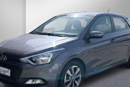 Hyundai i20 62.700 km 8.919 &euro; Wunsiedel 95632