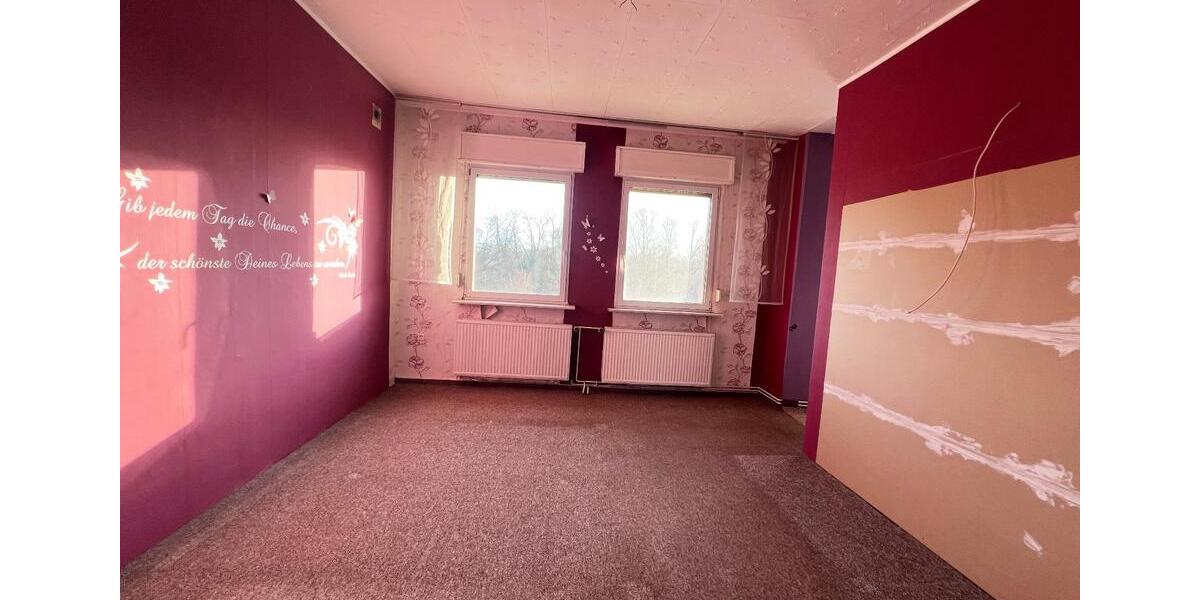 Einfamilienhaus Raguhn-Jeßnitz Jeßnitz - 4 Zimmer, 150 m&sup2;, 85.000&euro; | Angebot:25948708