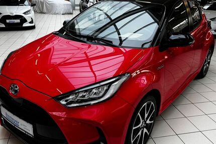 Toyota Yaris 50.000 km 19.890 &euro; Paderborn 33104